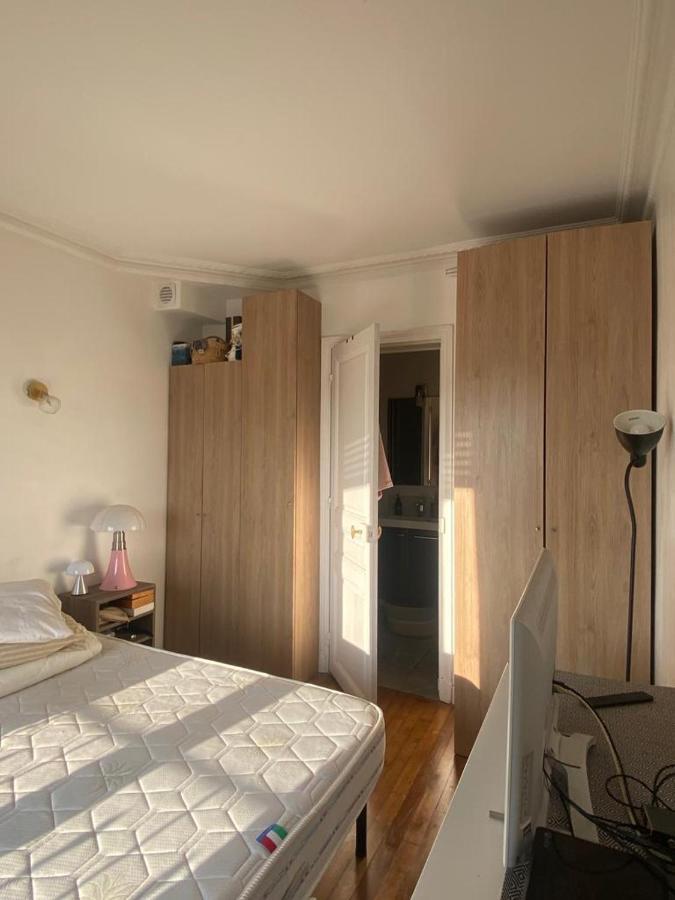 Appartement Ensoleille, Central Et Tout Equipe Avec Vue Tour Eiffel Et Pantheon Париж Екстер'єр фото